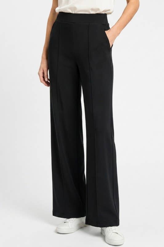 Air Scuba Pleated Pants
